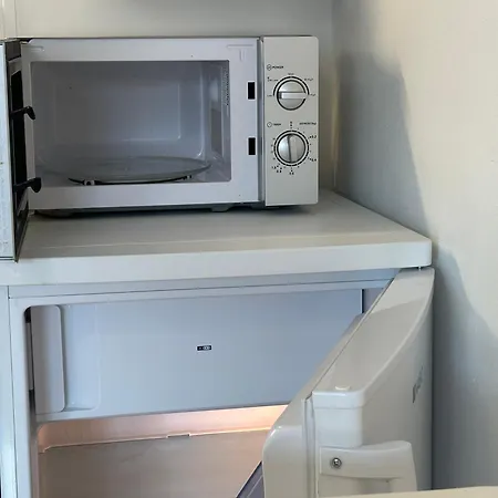 Near Main Train Station Apartment Linz